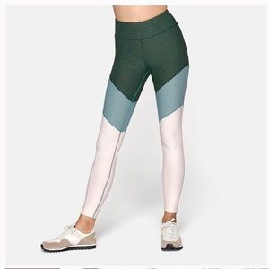 Outdoor Voices Colorblock Pink/green Springs 7/8 Length Leggings Size S